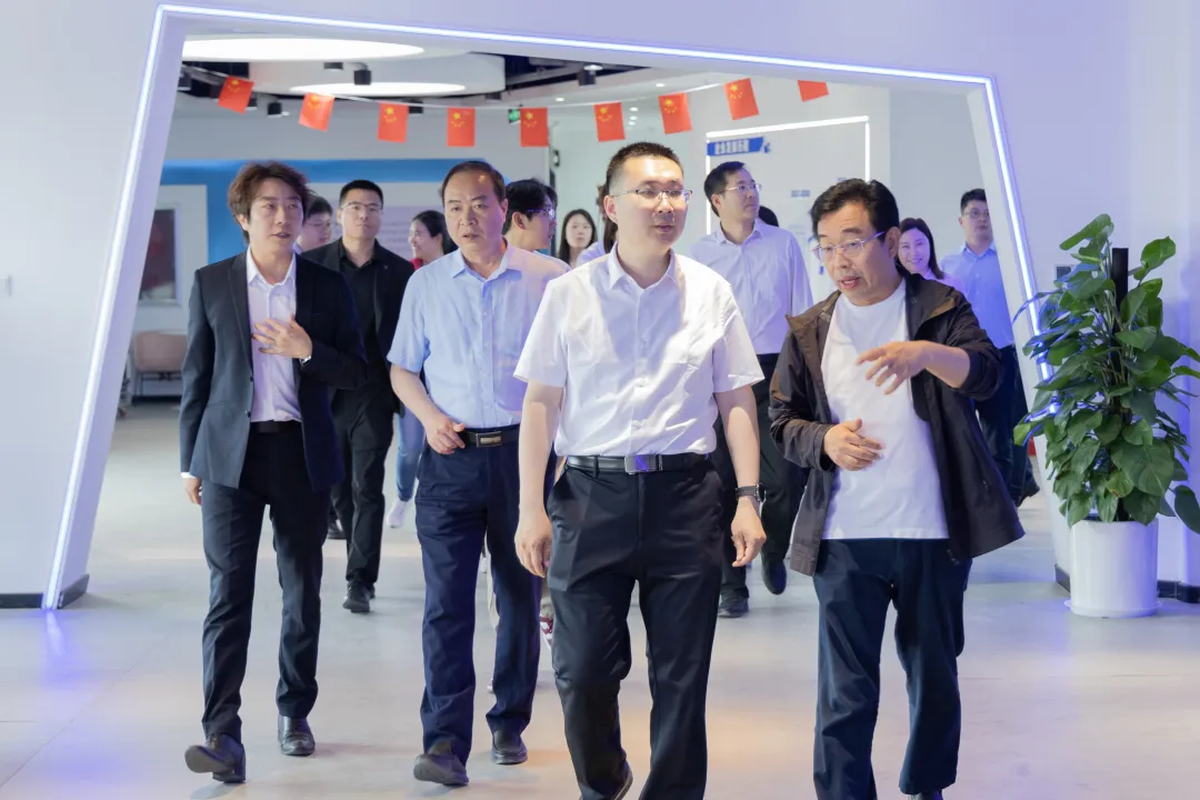 高度認可！鄭州市發(fā)改委副主任率督導組蒞臨安環(huán)家調研指導